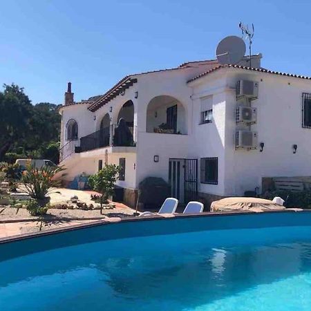Lovely 2 Bed Apartment In Alcalalí Exterior foto
