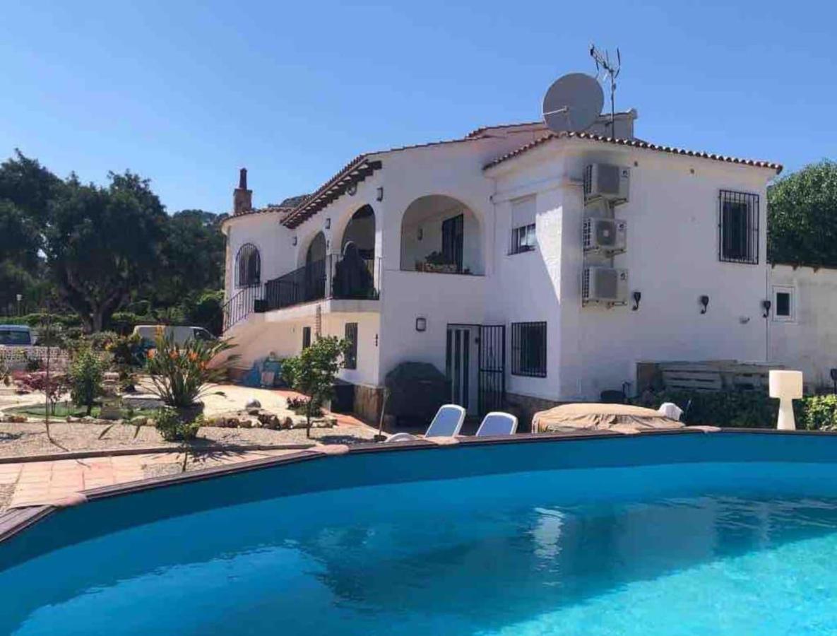 Lovely 2 Bed Apartment In Alcalalí Exterior foto
