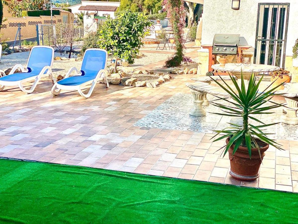 Lovely 2 Bed Apartment In Alcalalí Exterior foto